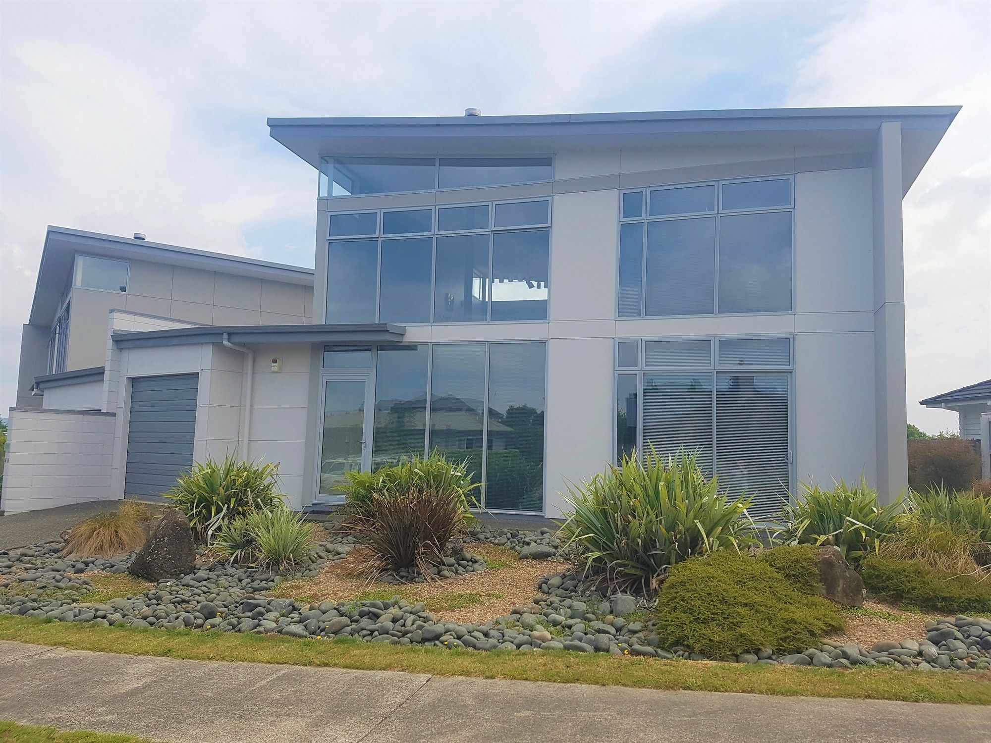 Close To The Lake Taupo Exterior photo